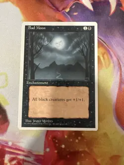 Magic: The Gathering Enchantment Bad Moon 4th Edition Regular - Image 1