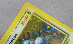 Pokemon Magneton Base Set Holo Rare Card 9/102 - Image 2