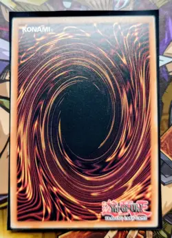 Red-Eyes Black Dragon Alt Art (Platinum Secret Rare) - RA04-EN109 - Yu-Gi-Oh TCG - Image 3