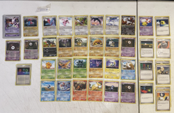 2008 Nintendo Pokemon 29 Mixed Card Lot - Image 2