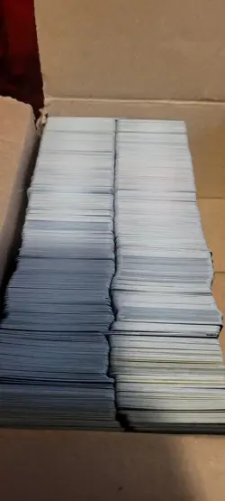 Pokemon Holos / Reverse Holo Bulk - 2000+, eevee, Rosa's and canari included - Image 1