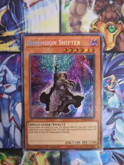Yu-Gi-Oh x3 Dimensional Shifter TN19-EN012 Prismatic Rare 1st Edition NM - Image 2