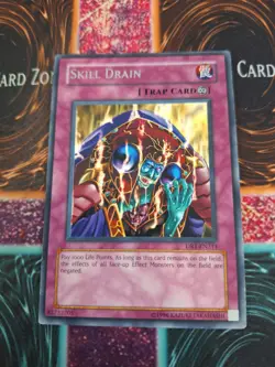 Yugioh Skill Drain DR1-EN211 Rare Unlimited Near Mint - Image 1