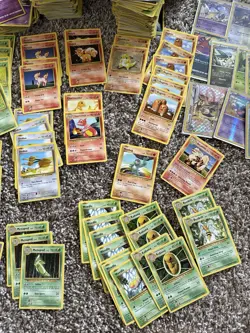 Pokemon Card Lot 500+ Cards WOTC Vintage + Modern Holos/Reverse/V/Vmax (2 Cases) 636996769739 - Image 3