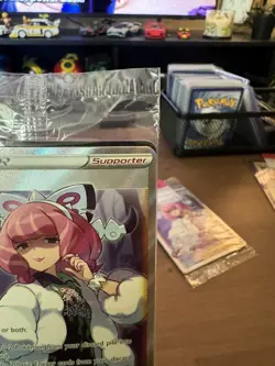 Pokemon TCG Klara SWSH Black Star Promo SWSH302 Holo Full Art Pack Sealed - Image 4