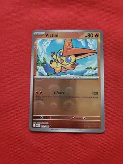 Pokemon: Victini #012/086 Poke Ball Pattern Sv: Black Bolt Holo - NM (1 Card) - Image 1