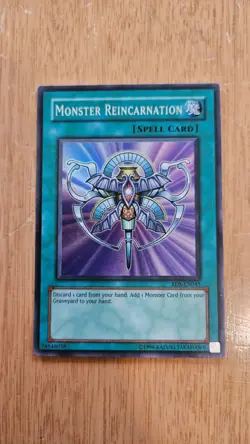 LP Monster Reincarnation RDS-EN045 Super Rare YuGiOh - Image 2