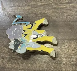 Pokemon TCG - RAIKOU Official Collector's Enamel Pin 2017 - Image 3