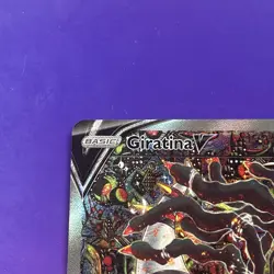 Pokemon TCG Giratina V 186/196 - Image 3
