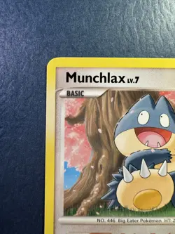 Pokemon TCG Munchlax 68/100 Majestic Dawn - Image 4