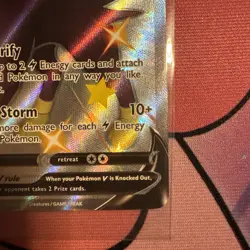 Boltund V SWSH085 Black Star Promo Pokemon Card NM - Image 4