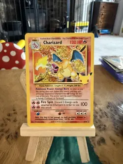 Charizard 4/102 Celebrations - Pokemon TCG - Image 1
