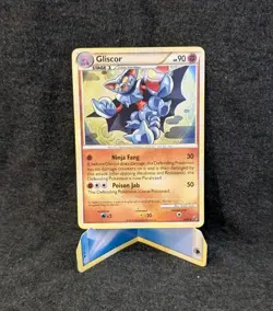 Pokemon TCG Gliscor 4/90 Undaunted Holo - Image 1
