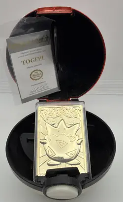 Pokemon 23k Gold Plated Togepi Trading Card 1999 Burger King - Image 1