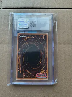 Blue-Eyes Ultimate Dragon Cgc MINT 9 GFP2-EN181 * Ghost Rare * Yugioh - Image 2