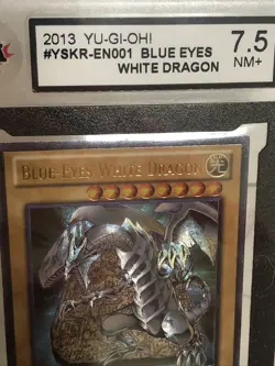 2013 KSA 7.5 NM+ YUGIOH ULTIMATE RARE BLUE EYES WHITE DRAGON YSKR-EN001 🔥 Card - Image 3