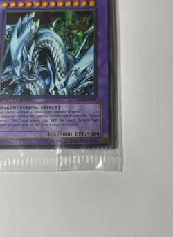 YuGiOh - Dragon Master Night - UE02-EN001 - Sealed Ultra Rare Crimped Misprint - Image 2