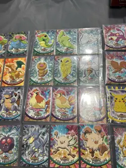 Pokemon Charizard 1999 Topps Tv Series 1&2 HUGE LOT 500 + cards Full Sets (READ) - Image 4