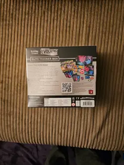 Pokemon Evolving Skies Elite Trainer Box Vaporeon NEW SEALED - Image 2