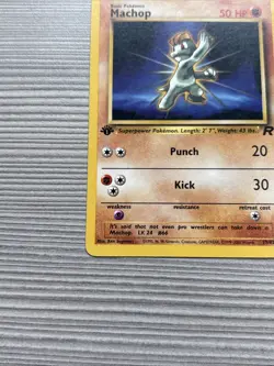 Machop 59/82 1st Edition Team Rocket Non Holo Pokemon Card - 50HP - Image 5