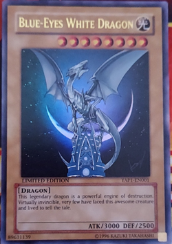 Blue-Eyes White Dragon Anniversary Pack Ultra Rare Limited YAP1-EN001 Konami - Image 1