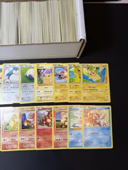 Huge Collection Bulk Lot of 600+ XY Pokemon Cards Vintage 2011-2016 HP-DAMAGED - Image 3