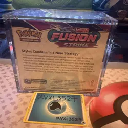 Pokemon TCG SWSH Fusion Strike Booster Box SEALED w/Acrylic - Image 2