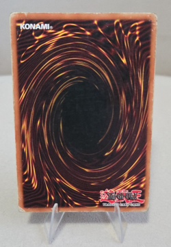 Yugioh Red-Eyes Black Dragon SDJ-001 Unlimited Ultra Rare - Image 2