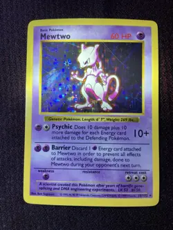 Pokemon TCG Base Set Mewtwo 010/102 Rare Holo Unlimited (Shadowless) - Image 3