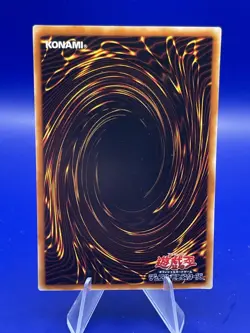 (MC) Yugioh Japanese Dark Magician P4-02 Ultra Rare VLP (1) - Image 2