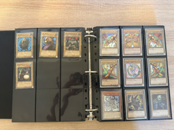 Yu-Gi-Oh Vintage Binder Collection, Red-Eyes, DDS, Foils, 1st Editions, Exodia - Image 5