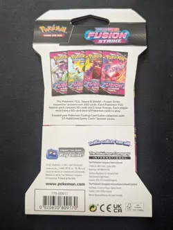 Pokemon TCG: Sword & Shield-Fusion Strike Sleeved Booster Pack - 10 Cards 820650809163 - Image 2