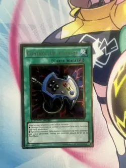 Enemy Controller Gold Rare French GLD3-EN043 FR043 Light Play Yugioh TCG - Image 1