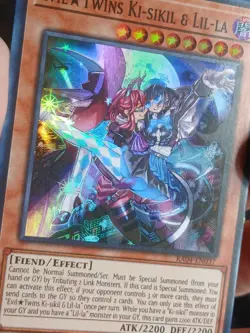Yugioh Stampede - EvilTwins Ki-sikil & Lil-la - Super Rare - RA04-EN037 - Image 3