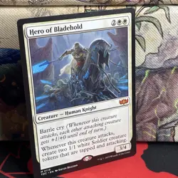 Hero of Bladehold #0119 Commander: Tarkir: Dragonstorm Regular NM - Image 2
