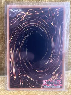 Konami Blue-Eyes White Dragon GLD5-EN001 Ghost/Gold Foil LE 3000/2500 - Image 2