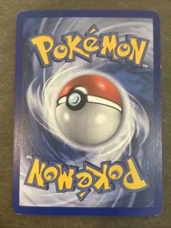 Hariyama 31/106 Holo Emerald Stamped Pokemon TCG LP 2005 - Image 2