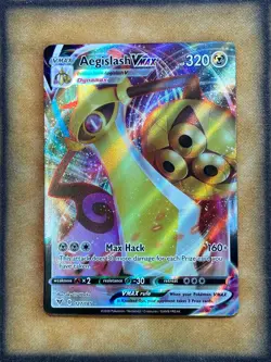 Pokemon Aegislash VMax 127/185 Vivid Voltage Ultra Rare Holo NM - Image 1