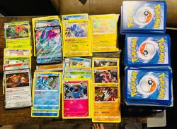 Large 500+ Pokemon Card Lot - Over 500 cards mix of Foils, Rares, V's, EX's - Image 1