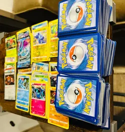 Large 500+ Pokemon Card Lot - Over 500 cards mix of Foils, Rares, V's, EX's - Image 2