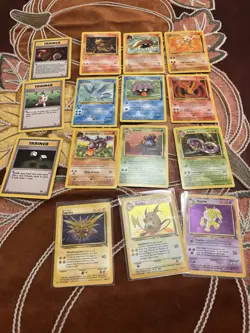 Wizards of the Coast Pokemon TCG Fossil Unlimited 13-Card Lot English 1999 - Image 3