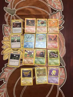 Wizards of the Coast Pokemon TCG Fossil Unlimited 13-Card Lot English 1999 - Image 4