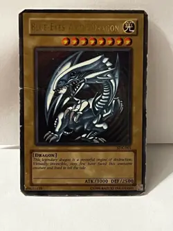 Yu-Gi-Oh! Blue-Eyes White Dragon SDK-001 Starter Deck Kaiba Ultra Rare Unlimited - Image 1
