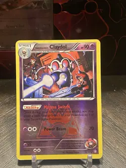 Team Magma's Claydol 11/34 XY Double Crisis Reverse Holo Pokemon TCG Card MP - Image 1