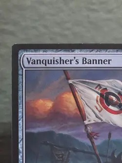 MTG Vanquisher's Banner Ixalan Regular - Image 2