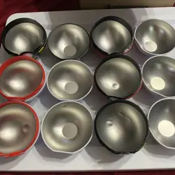 10 Empty Pokemon Ball Tins - Image 2