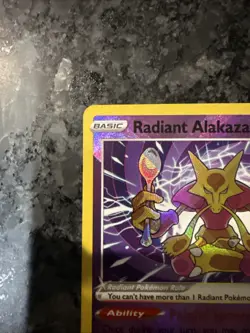 2022 Pokemon SWSH Silver Tempest Radiant Alakazam Card #059/195 - Image 2