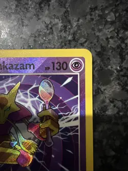 2022 Pokemon SWSH Silver Tempest Radiant Alakazam Card #059/195 - Image 5