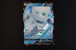 Galarian Darmanitan V 036/185 Holo Shiny Pokemon Card Vivid Voltage NEAR MINT - Image 1