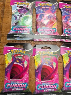 X10 Pokemon TCG Fusion Strike Sleeved Booster Pack Sealed Packs - Image 3